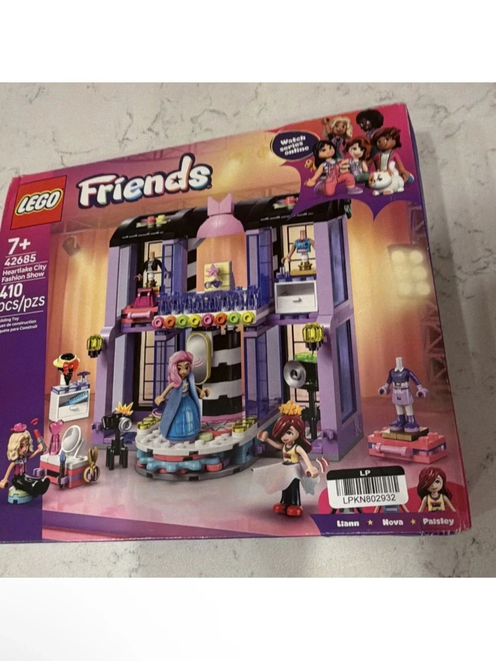 LEGO Friends Heartlake City Fashion Show Playset - Purple, Pink, Black